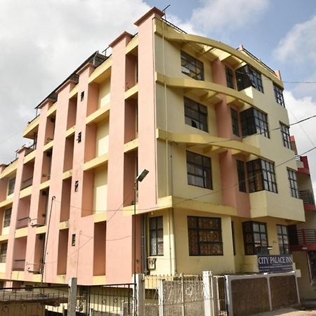 Hotel City Palace Inn Shillong Ngoại thất bức ảnh