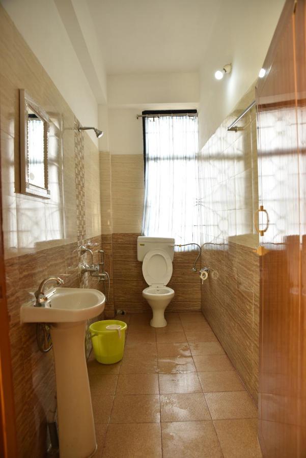Hotel City Palace Inn Shillong Ngoại thất bức ảnh
