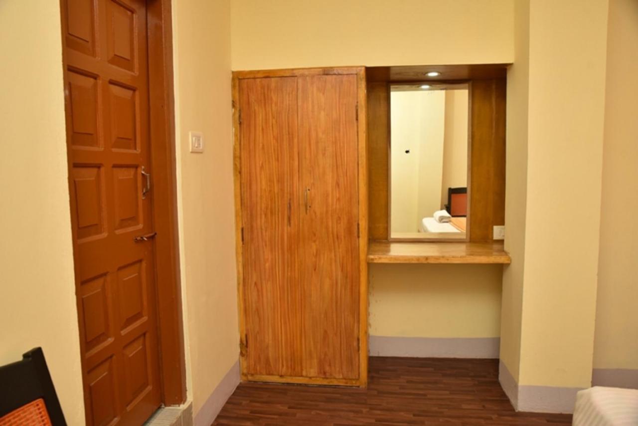 Hotel City Palace Inn Shillong Ngoại thất bức ảnh